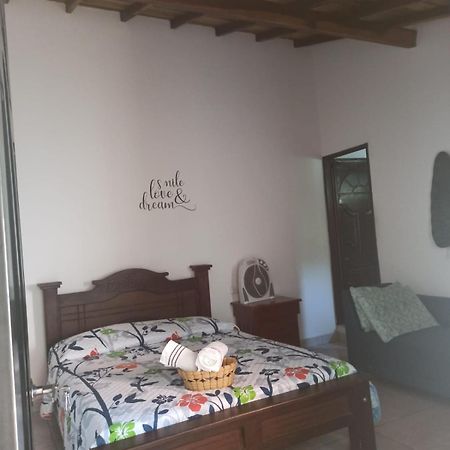Hostal Jose Navarro Guadalupe Екстериор снимка